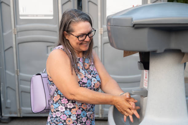 Best Porta potty rental near me  in Lovell, WY